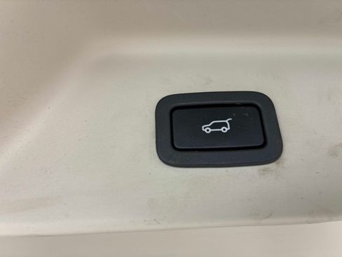 Used 2015 Land Rover Range Rover HSE AWD/4WD image 15