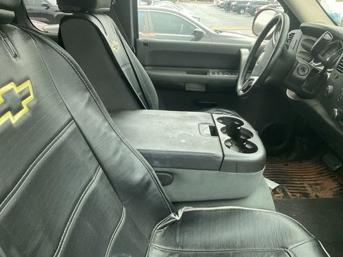 Used 2008 Chevrolet Silverado 1500 LT w/ Power Pack Plus image 3