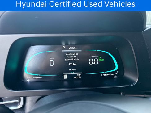 Certified 2025 Hyundai Elantra Hybrid FWD image 30