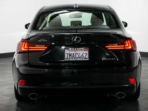 Used 2015 Lexus IS 250 w/ Navigation System Package RWD image 4