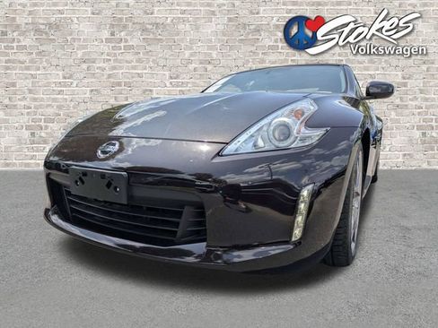 Used 2014 Nissan 370Z Touring w/ Sport Package RWD image 8