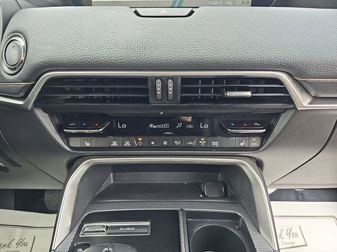 Used 2024 MAZDA CX-90 Plug-In Hybrid w/ Premium Pkg image 29