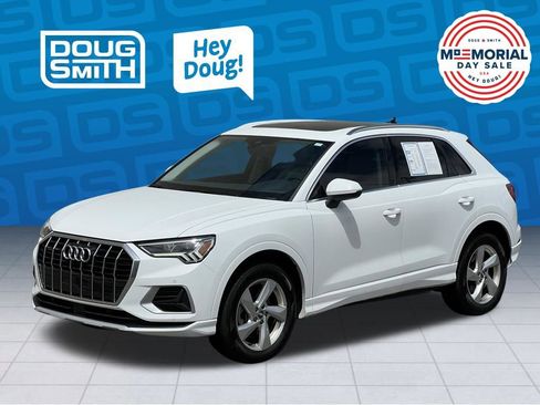 Used 2020 Audi Q3 2.0T Premium Plus w/ Premium Plus Package AWD/4WD image 1