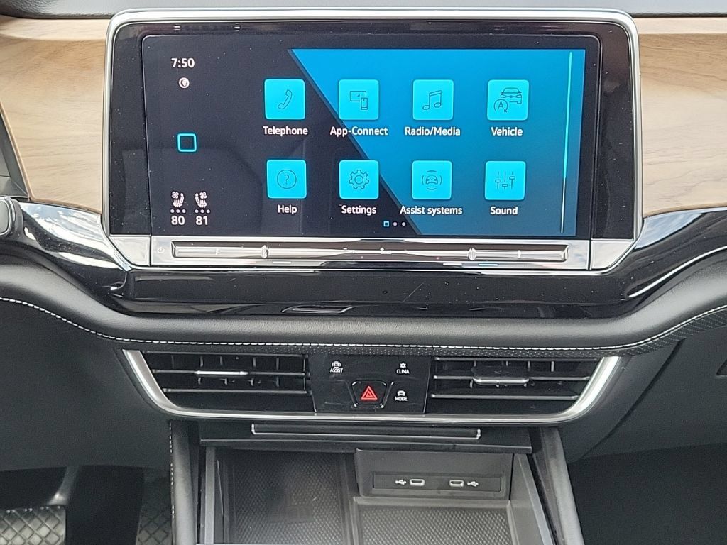 Used 2024 Volkswagen Atlas SE FWD image 26