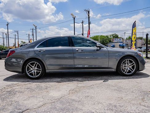 Used 2018 Mercedes-Benz S 560 Sedan image 4