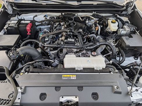 Used 2025 Toyota Tacoma TRD Off-Road AWD/4WD image 18