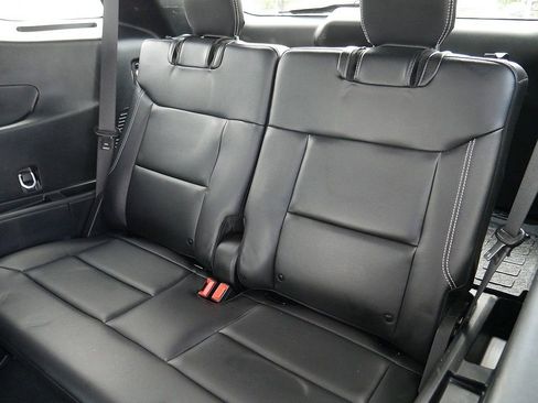 Used 2023 Ford Explorer ST w/ Equipment Group 401A AWD/4WD image 18
