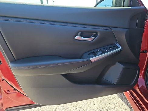 Used 2022 Nissan Sentra SR w/ Trunk Package FWD image 12