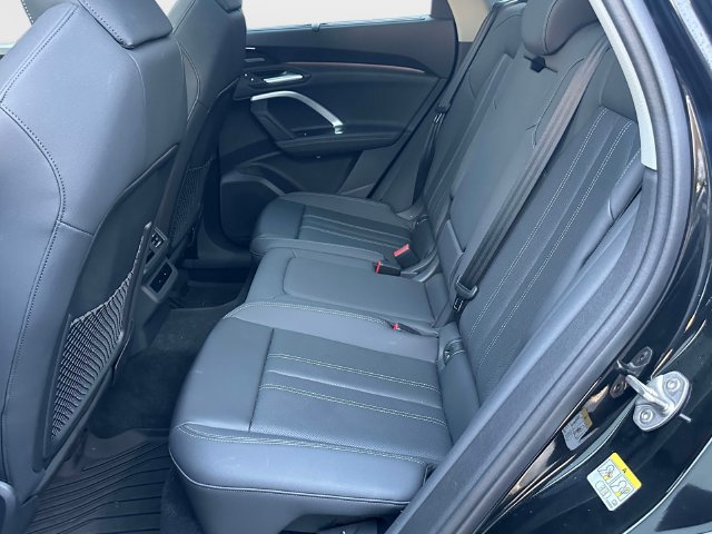 Used 2025 Audi Q5 Premium Plus AWD/4WD image 14