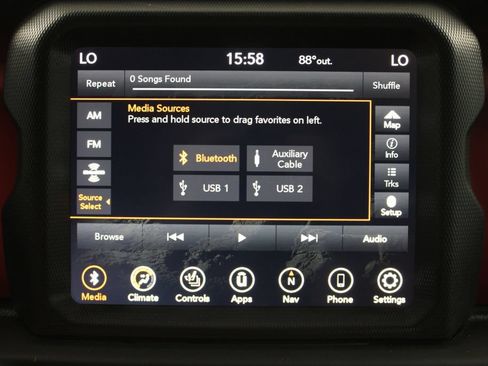 Used 2022 Jeep Gladiator Rubicon w/ Cold Weather Group AWD/4WD image 39
