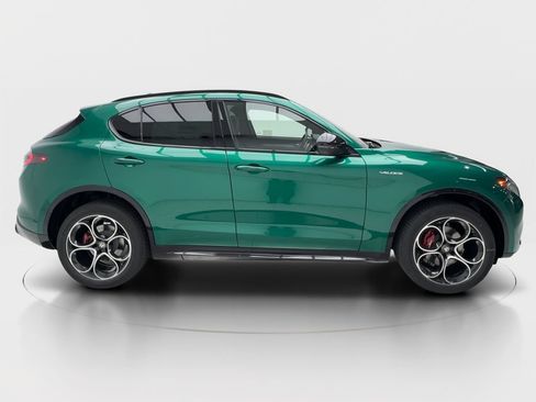 New 2026 Alfa Romeo Stelvio Sprint w/ Convenience Package AWD/4WD image 11