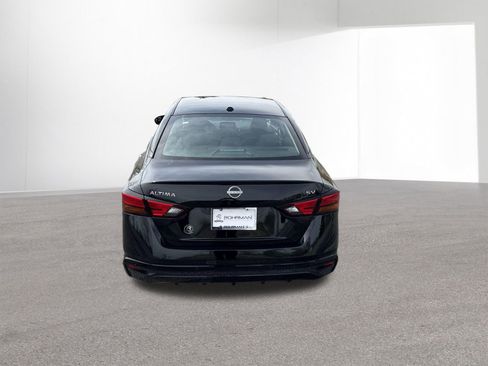 Used 2024 Nissan Altima 2.5 SV FWD image 28
