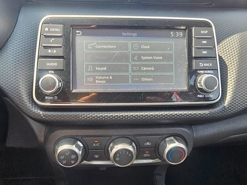 Used 2024 Nissan Kicks S FWD image 31