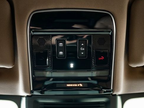 New 2026 Land Rover Range Rover Sport Dynamic SE image 38