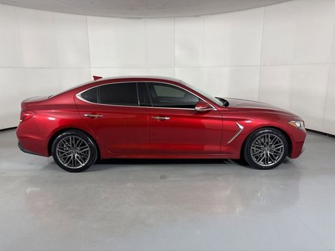 Used 2019 Genesis G70 2.0T Advanced image 9