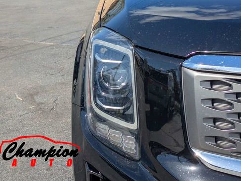 Used 2020 Kia Telluride LX image 11