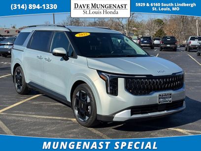 Used 2025 Kia Carnival EX