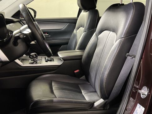 Used 2024 MAZDA CX-90 3.3 Turbo w/ Premium Package image 11