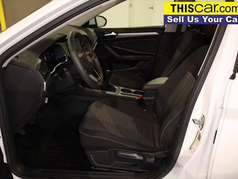 Used 2022 Volkswagen Jetta S image 18