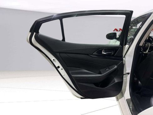 Used 2019 Nissan Maxima Platinum w/ Illumination Package FWD image 25