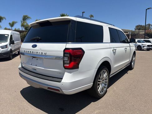 Used 2022 Ford Expedition Max Platinum AWD/4WD image 5