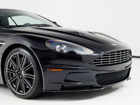 Used 2009 Aston Martin DBS Coupe RWD image 49
