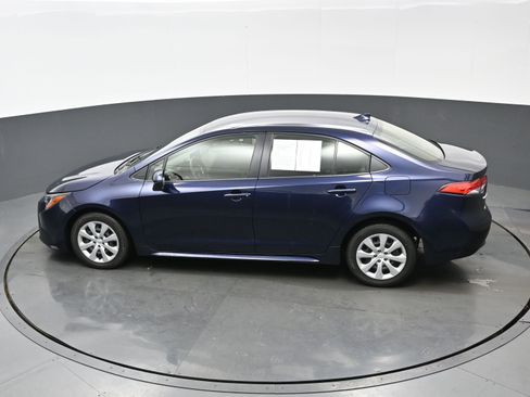 Used 2023 Toyota Corolla LE image 35