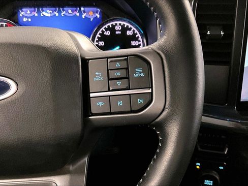 Certified 2022 Ford F150 XLT w/ Equipment Group 302A High image 18