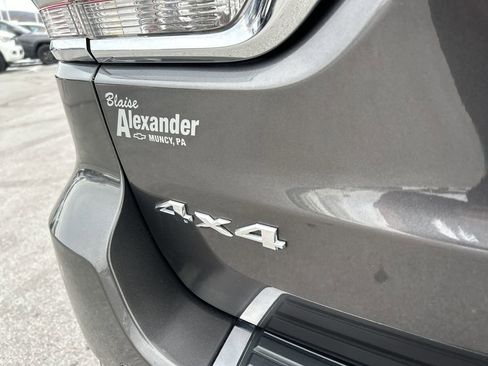 Used 2020 Jeep Grand Cherokee Overland image 10