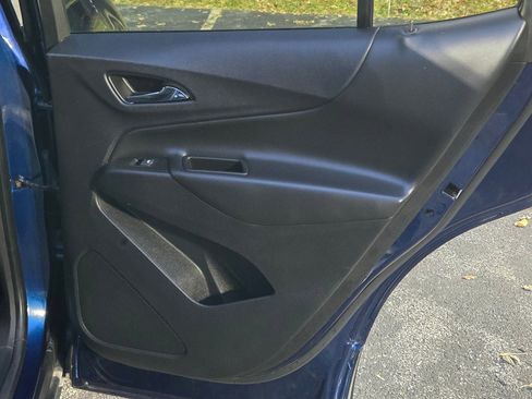 Certified 2022 Chevrolet Equinox LT image 8