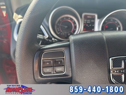 Used 2020 Dodge Journey SE FWD image 18