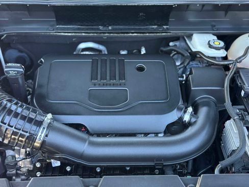 Certified 2022 GMC Acadia SLE w/ Driver Convenience Package image 16