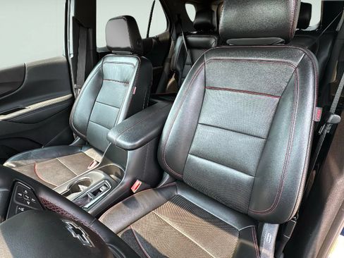 Used 2023 Chevrolet Equinox RS w/ RS Leather Package FWD image 13