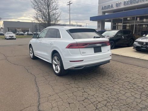 Used 2023 Audi Q8 Premium Plus w/ Premium Plus Package image 11