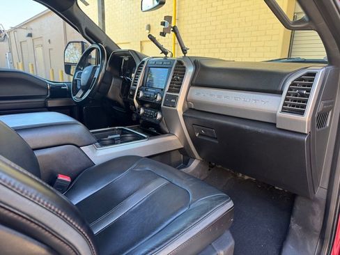 Used 2020 Ford F250 Platinum image 15