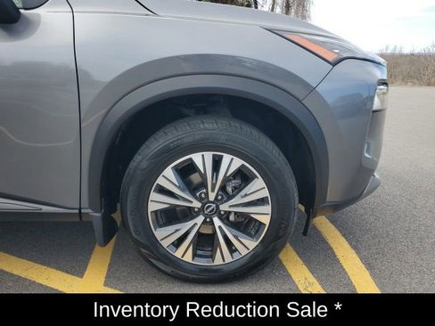 Certified 2023 Nissan Rogue SV AWD/4WD image 10