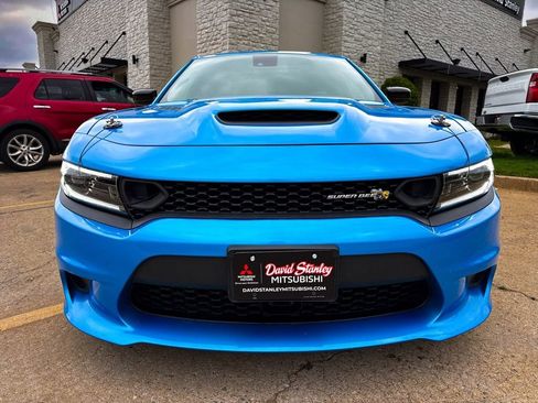 Used 2023 Dodge Charger Scat Pack w/ Plus Group RWD image 2