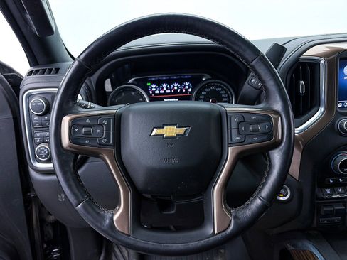 Used 2022 Chevrolet Silverado 2500 High Country w/ Z71 Off-Road Package image 30