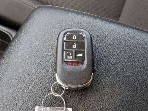 Used 2024 Honda CR-V EX image 30