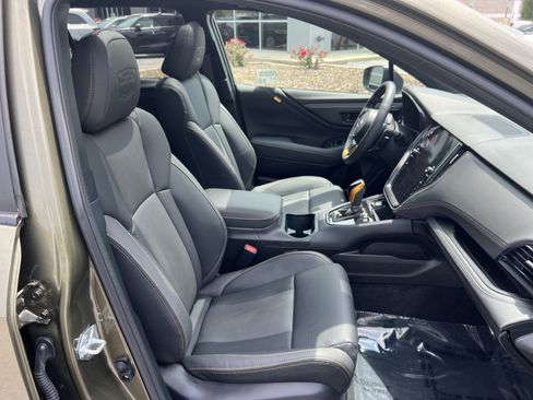 Used 2025 Subaru Outback Wilderness AWD/4WD image 27