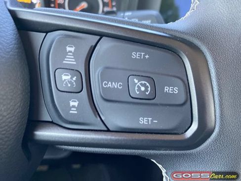 Certified 2025 Jeep Wrangler Unlimited Rubicon AWD/4WD image 18
