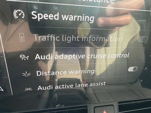 Used 2023 Audi A4 2.0T Premium w/ Convenience Package image 45