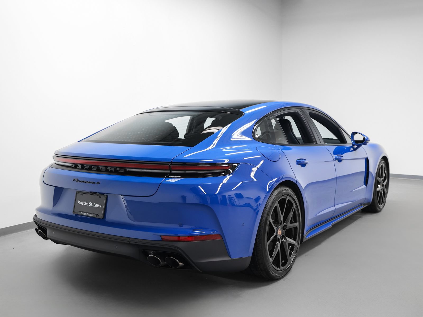 Certified 2026 Porsche Panamera 4 AWD/4WD image 12