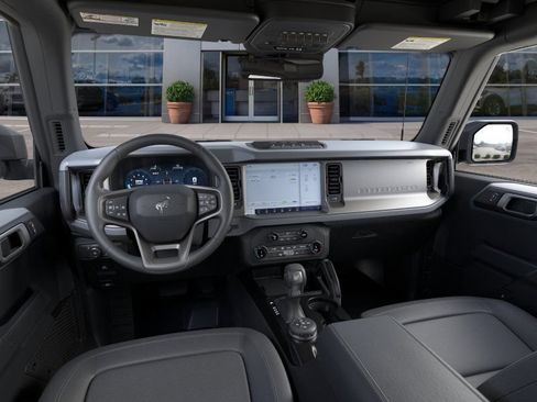 New 2026 Ford Bronco Big Bend w/ Black Diamond Package AWD/4WD image 9