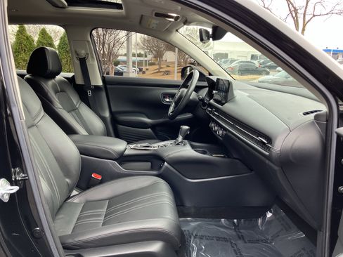 Certified 2024 Honda HR-V EX-L image 35