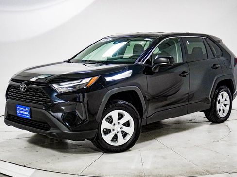 Used 2024 Toyota RAV4 LE AWD/4WD image 1
