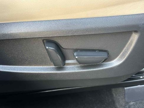 Used 2020 INFINITI QX50 Luxe w/ Navigation Package image 14