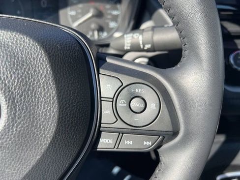 Used 2024 Toyota Corolla SE w/ SE Package image 20