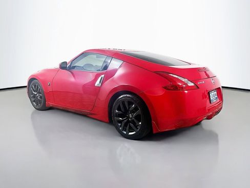 Used 2016 Nissan 370Z Coupe RWD image 5