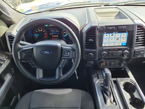 Used 2018 Ford F150 XLT w/ Equipment Group 302A Luxury AWD/4WD image 17